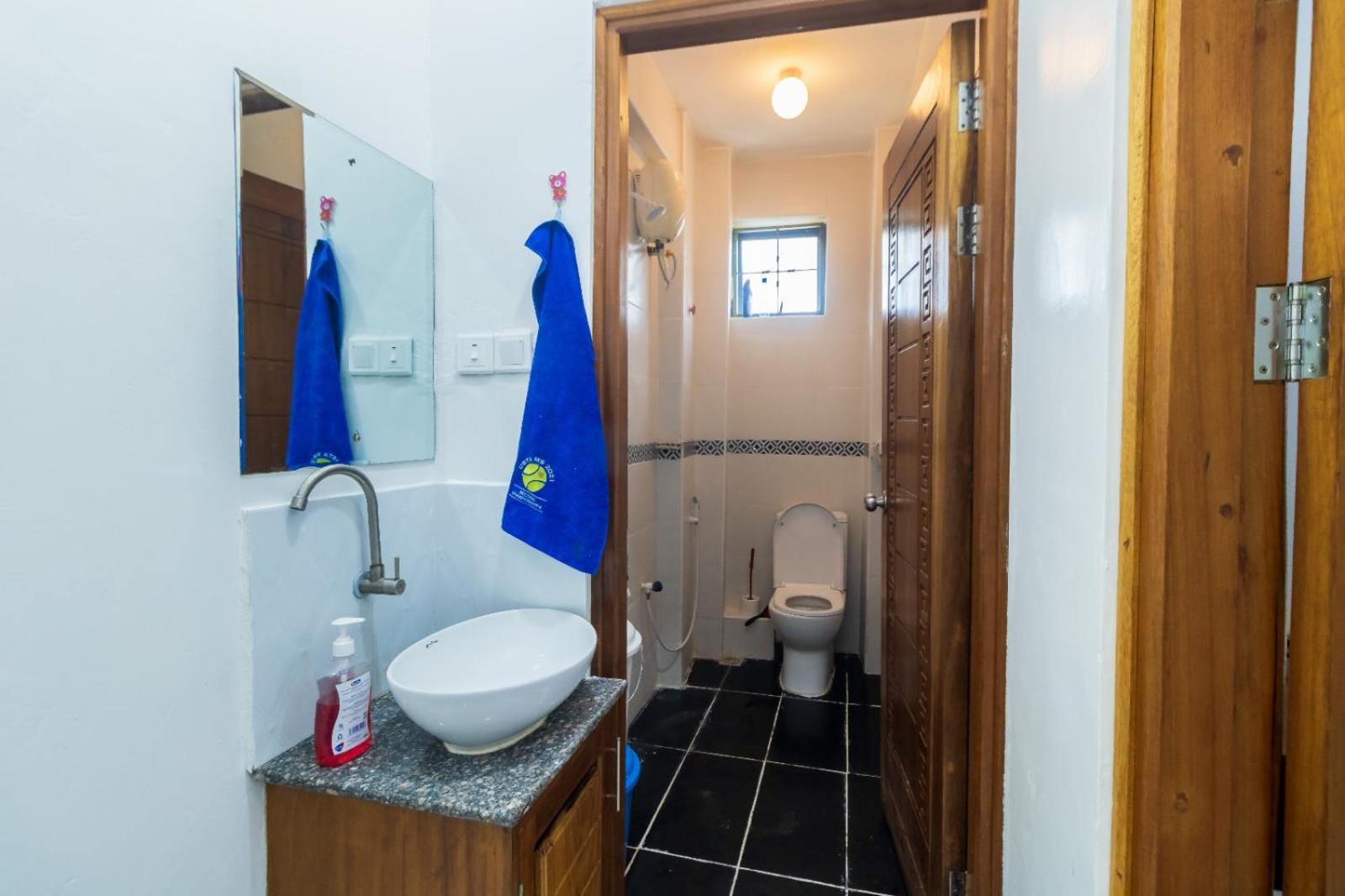 Classic One Bedroom In Bamburi Fisheries Mombasa Esterno foto